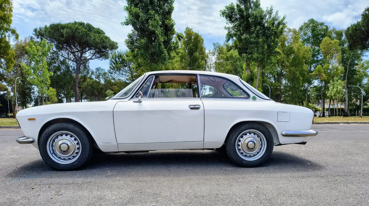 Alfa Romeo GT Sprint GT Veloce, foto 1