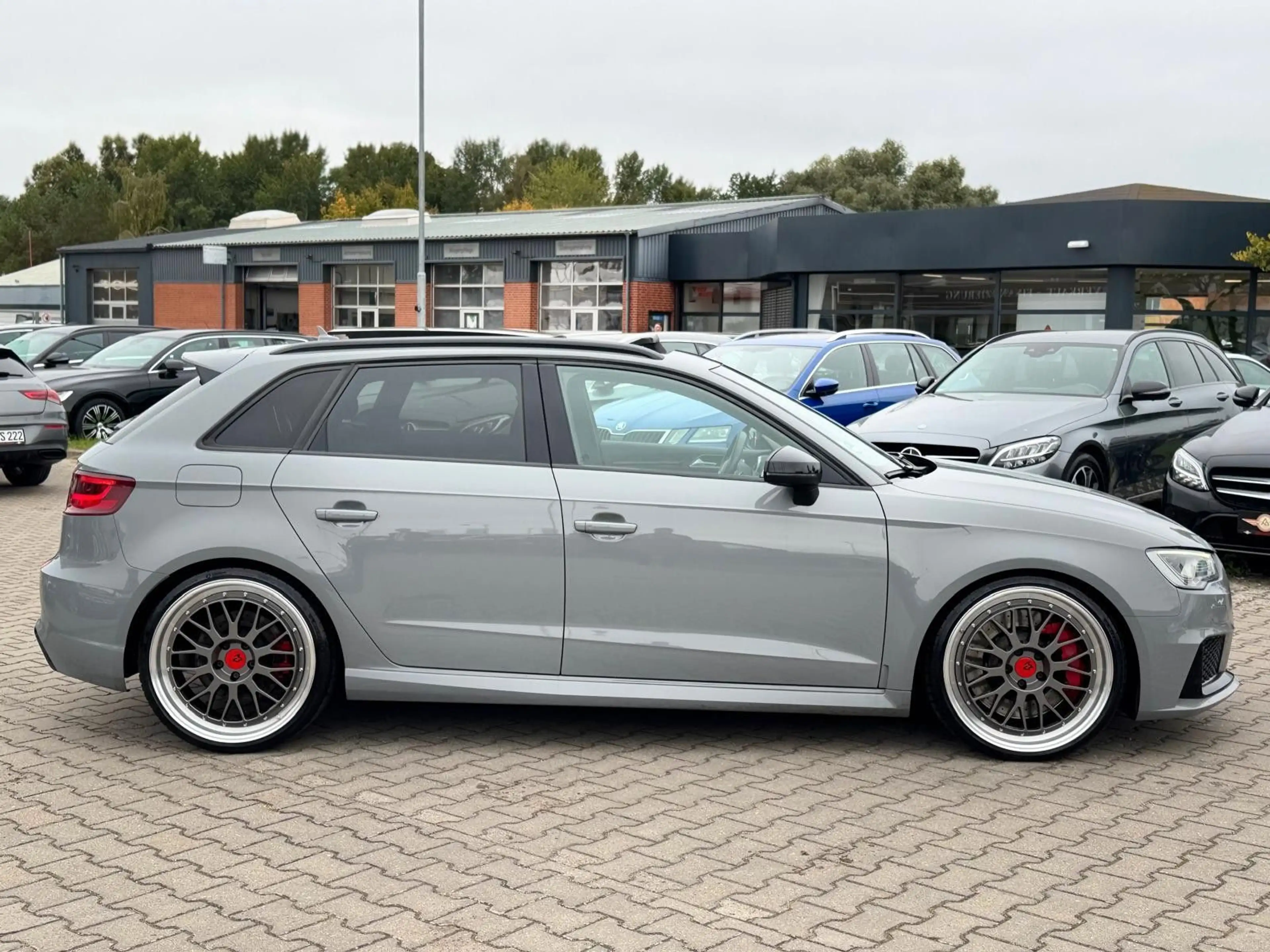 Audi RS3 RS 3 Sportback 2.5 TFSI quattro"PANO"KEYLESS"ACC — photo 8