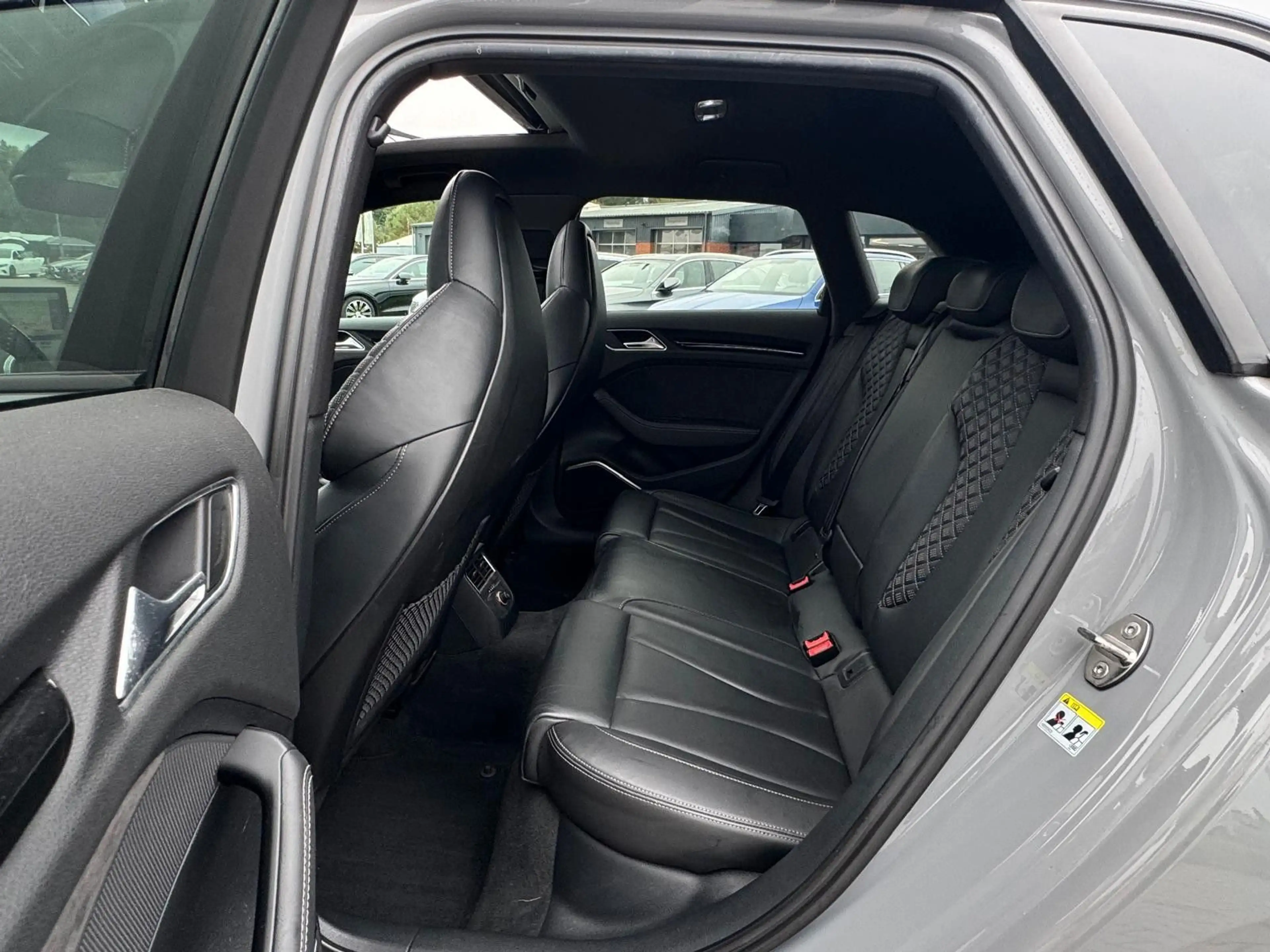 Audi RS3 RS 3 Sportback 2.5 TFSI quattro"PANO"KEYLESS"ACC — photo 25