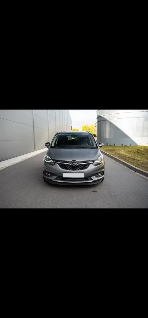 Opel Zafira Zafira Diesel 2.0 D (CDTI ecoFLEX) Start/Stop ON Grau - 1