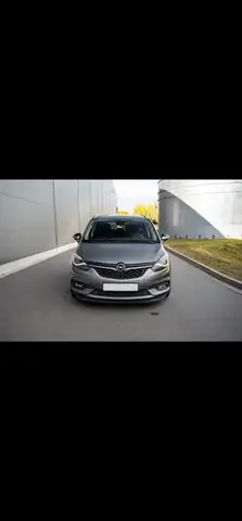 Opel Zafira Zafira Diesel 2.0 D (CDTI ecoFLEX) Start/Stop ON