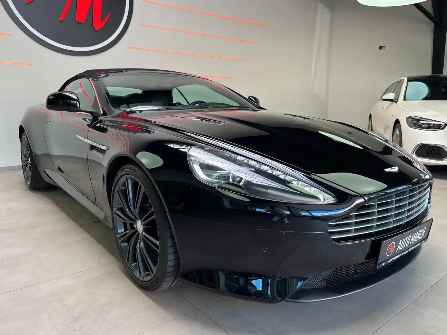 Aston Martin Virage Volante V12*Carbon-Ceramic-Brakes* Schwarz - 1