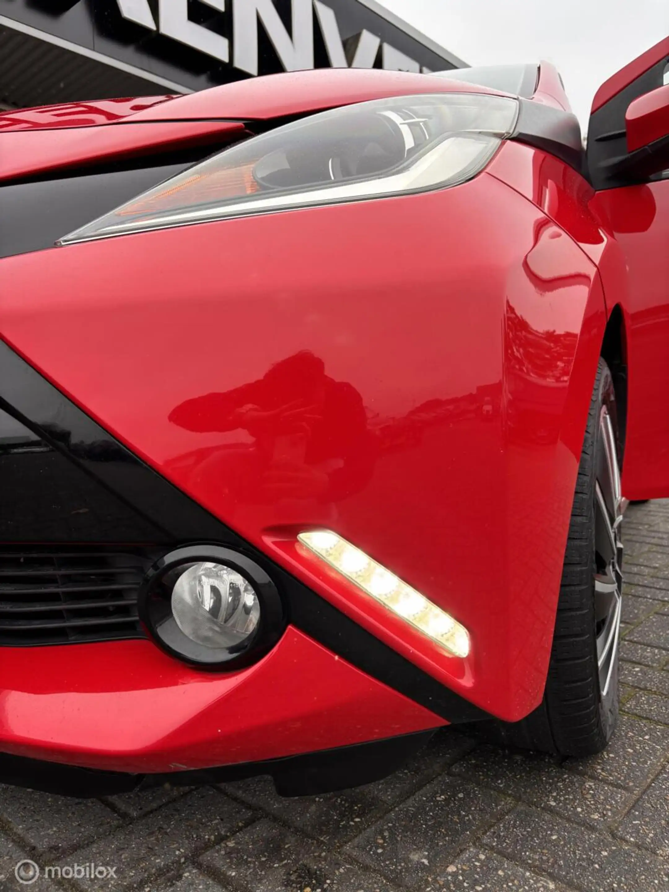 Toyota Aygo 1.0 VVT-i x-play | Camera | — photo 12