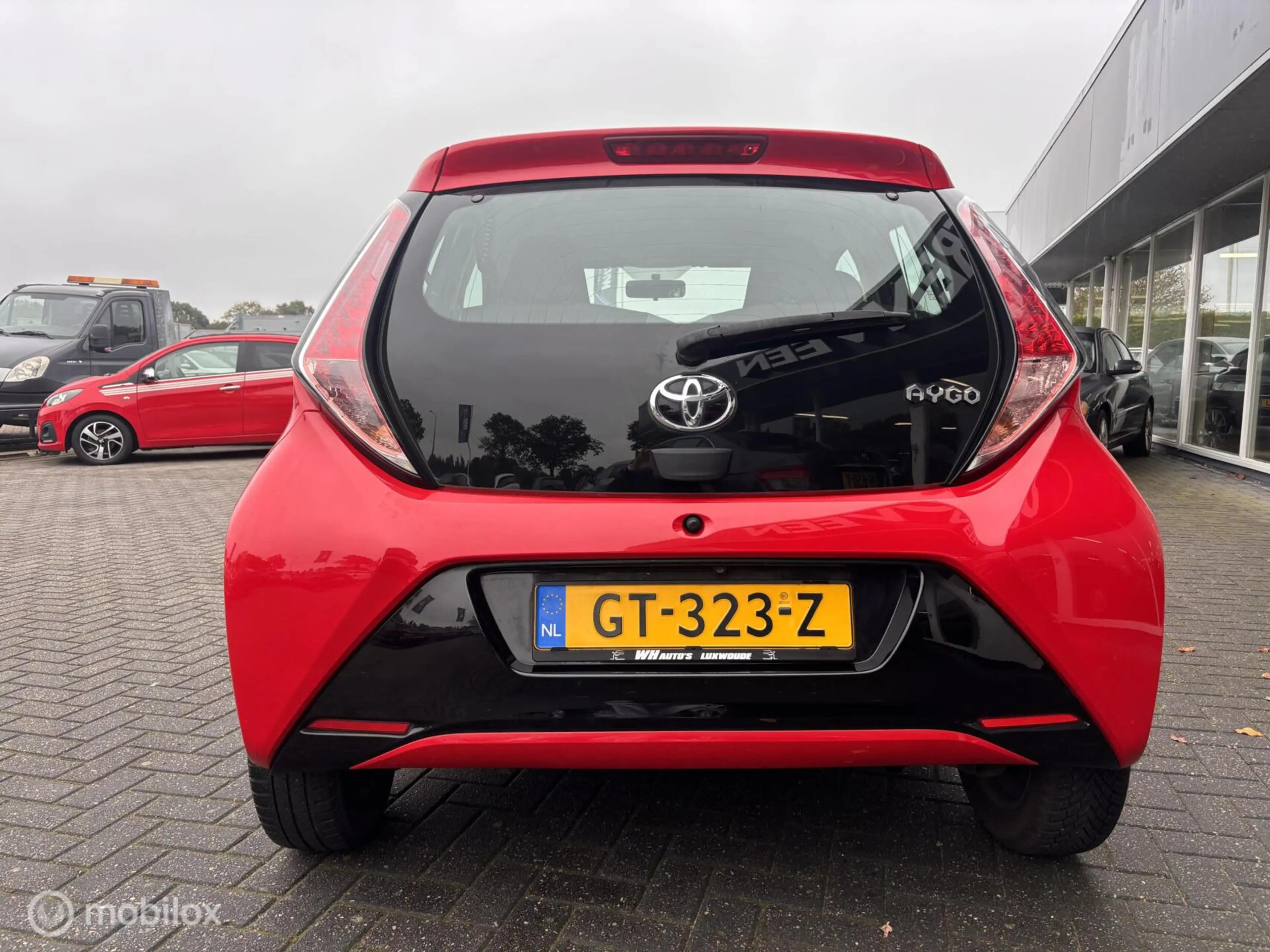 Toyota Aygo 1.0 VVT-i x-play | Camera | — photo 8