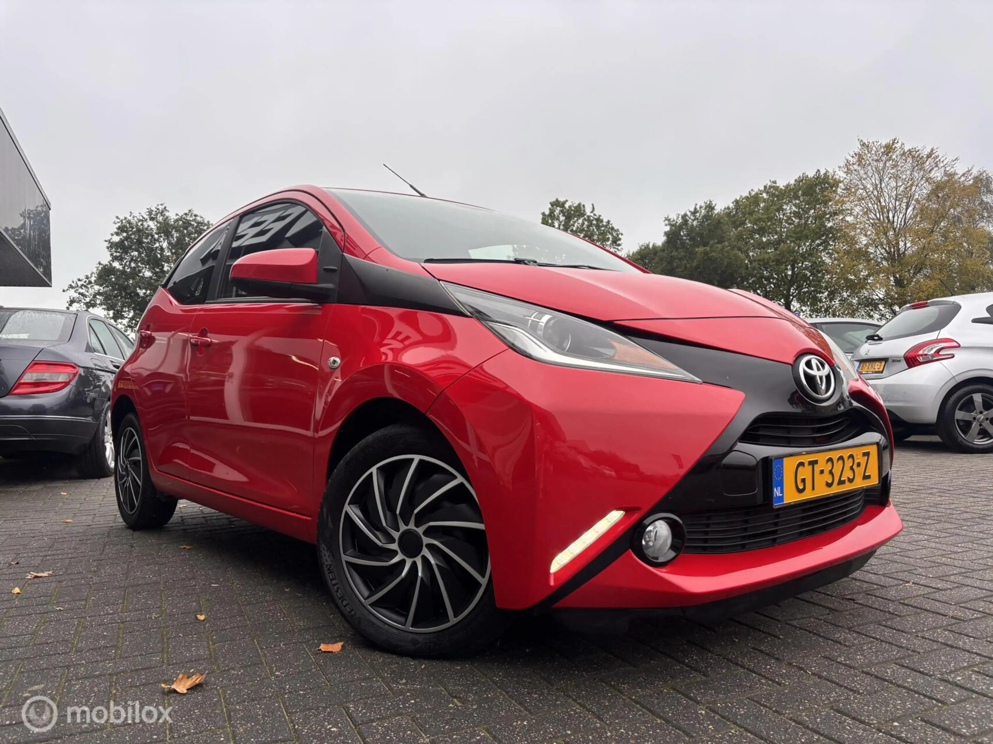 Toyota Aygo 1.0 VVT-i x-play | Camera | — photo 6