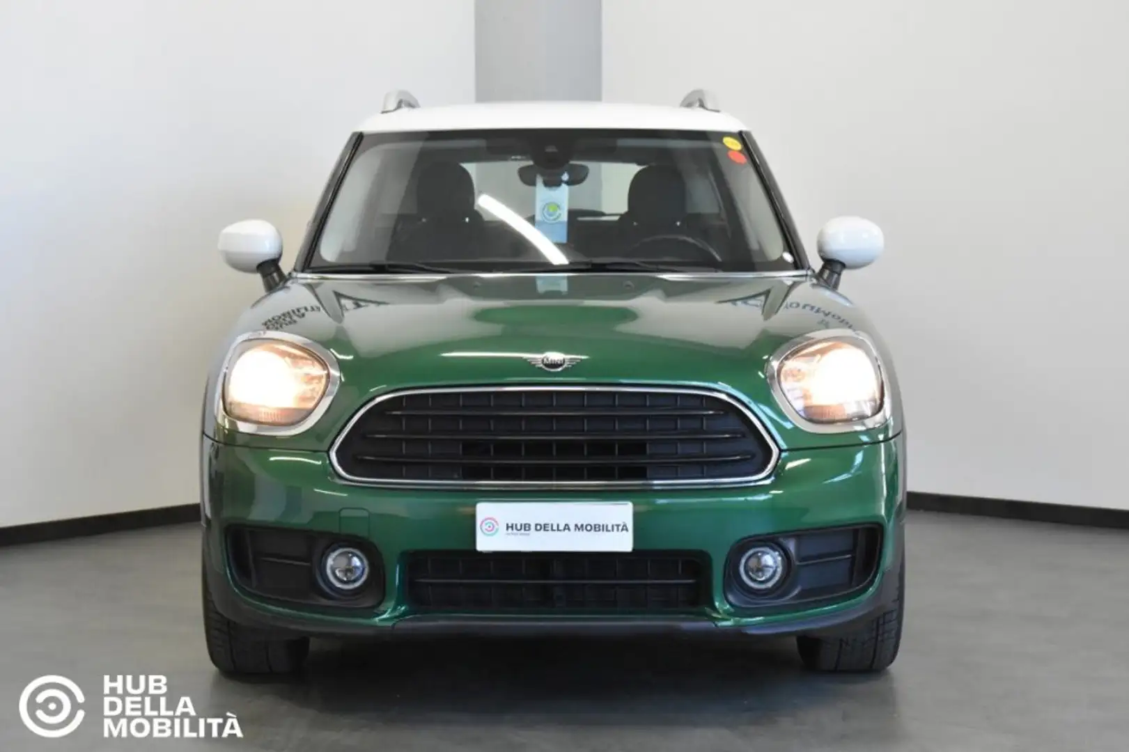 MINI Cooper D Countryman 2.0 Business ALL4 Automatica Verde - 1