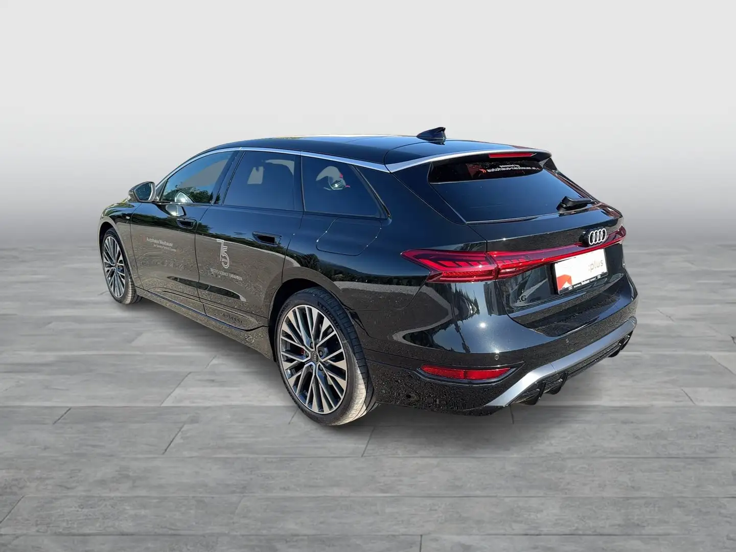 Audi A6 e-tron Schwarz - 2