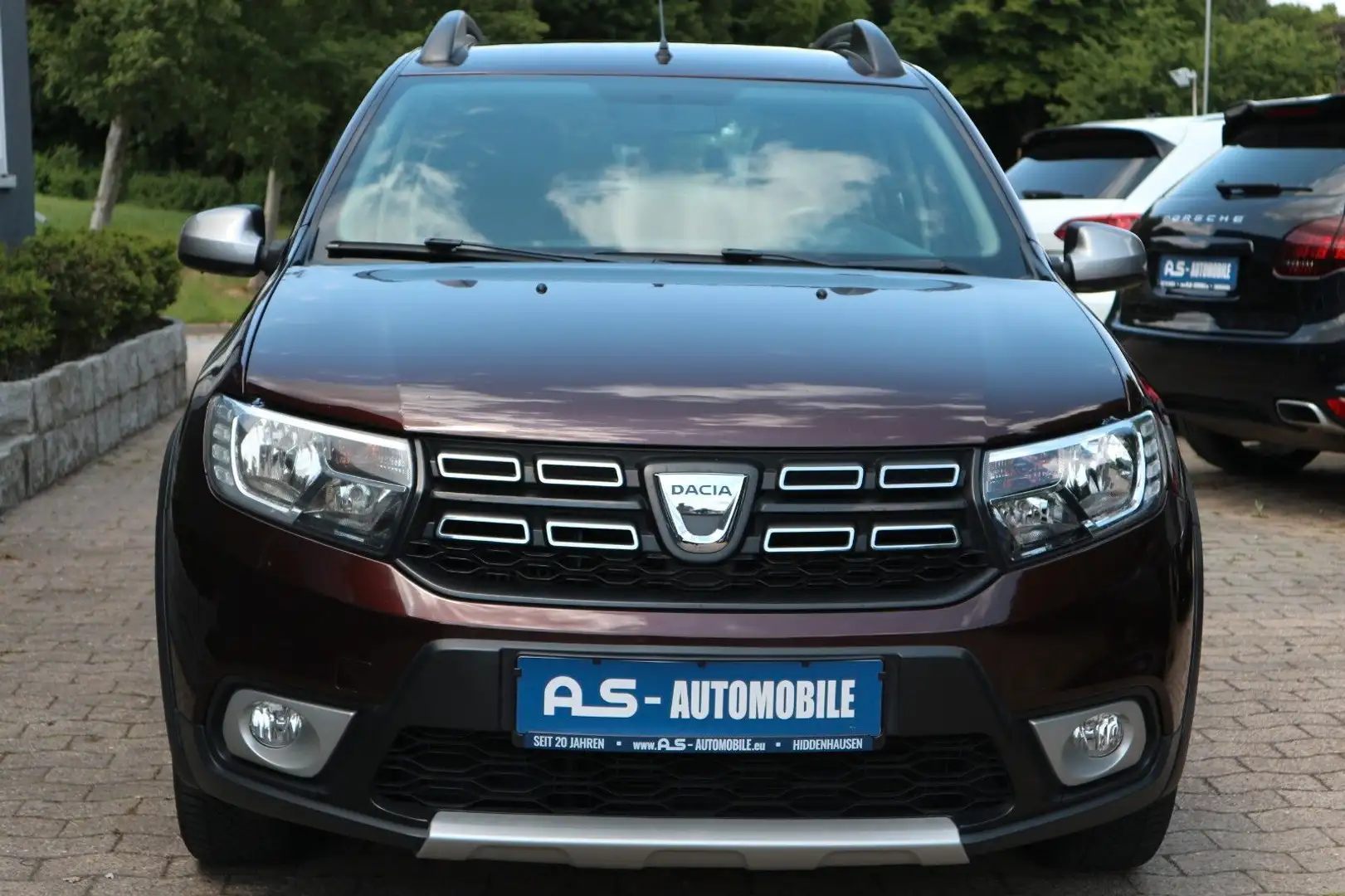 Dacia Sandero II Stepway Celebration *2.HAND/NAVI/PDC* Barna - 2