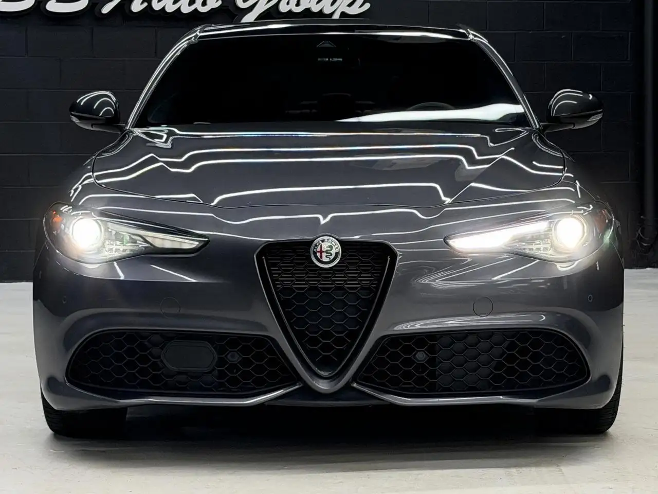Alfa Romeo Giulia снимка Alfa Romeo Giulia