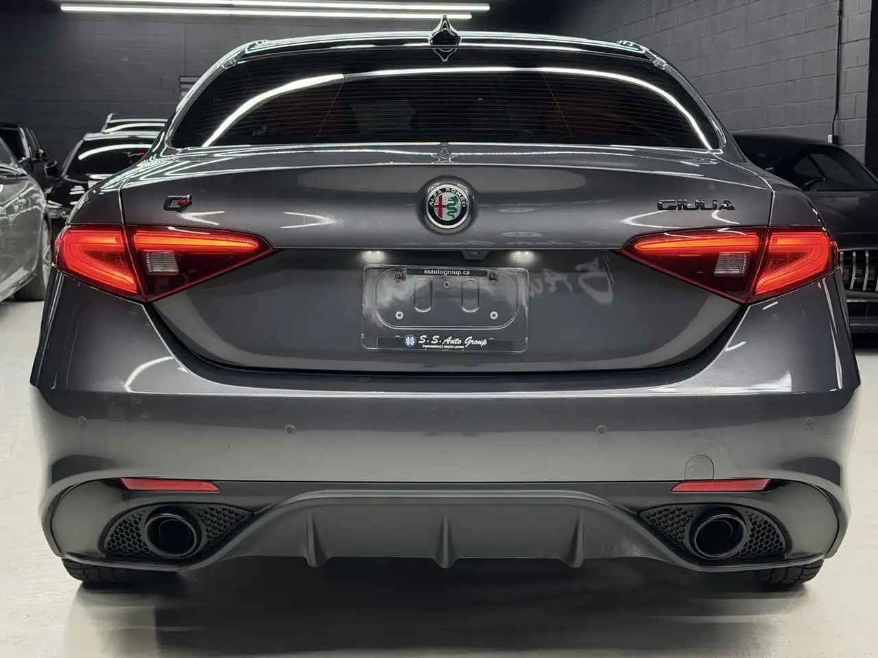 Alfa Romeo Giulia снимка Alfa Romeo Giulia