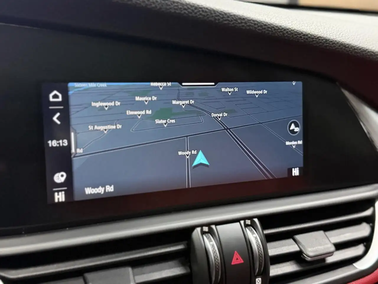Alfa Romeo Giulia снимка Alfa Romeo Giulia