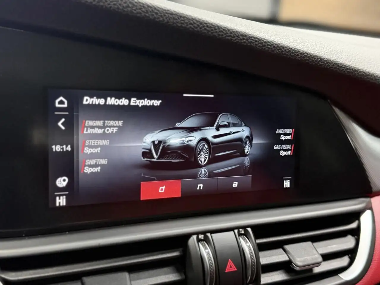 Alfa Romeo Giulia снимка Alfa Romeo Giulia
