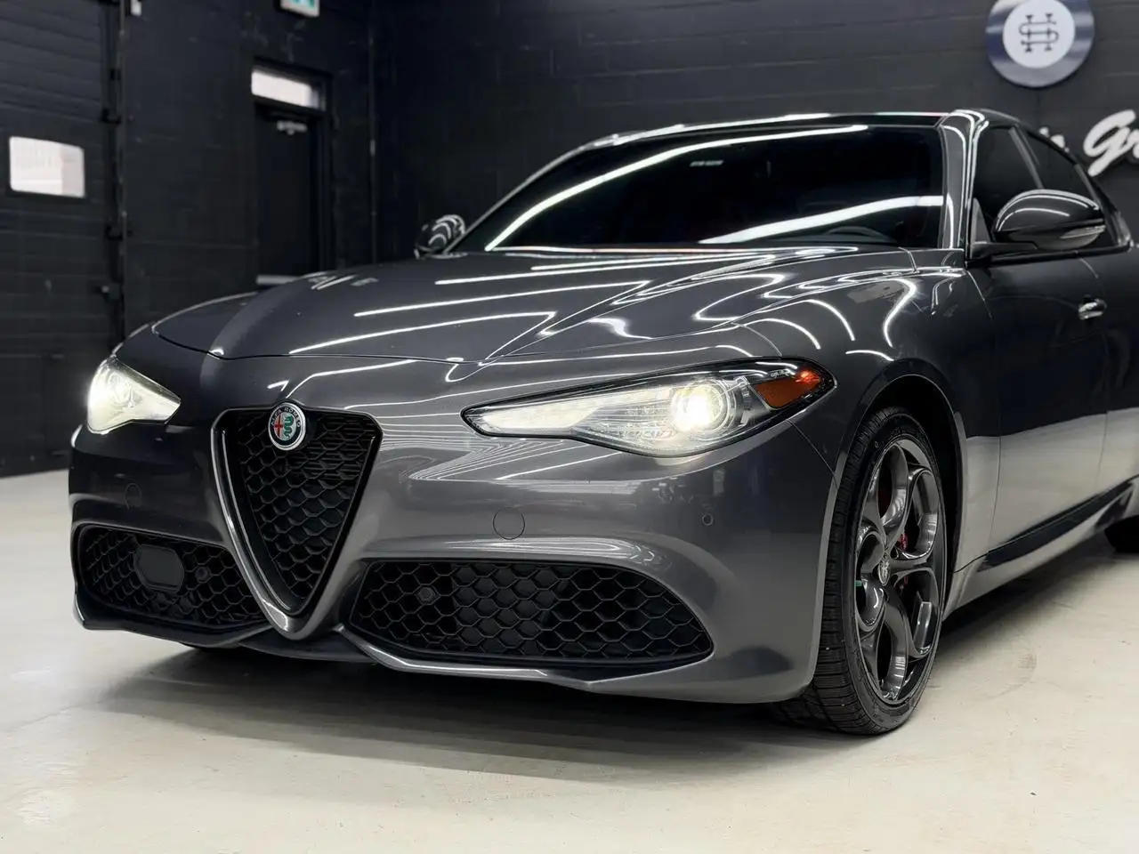Alfa Romeo Giulia снимка Alfa Romeo Giulia