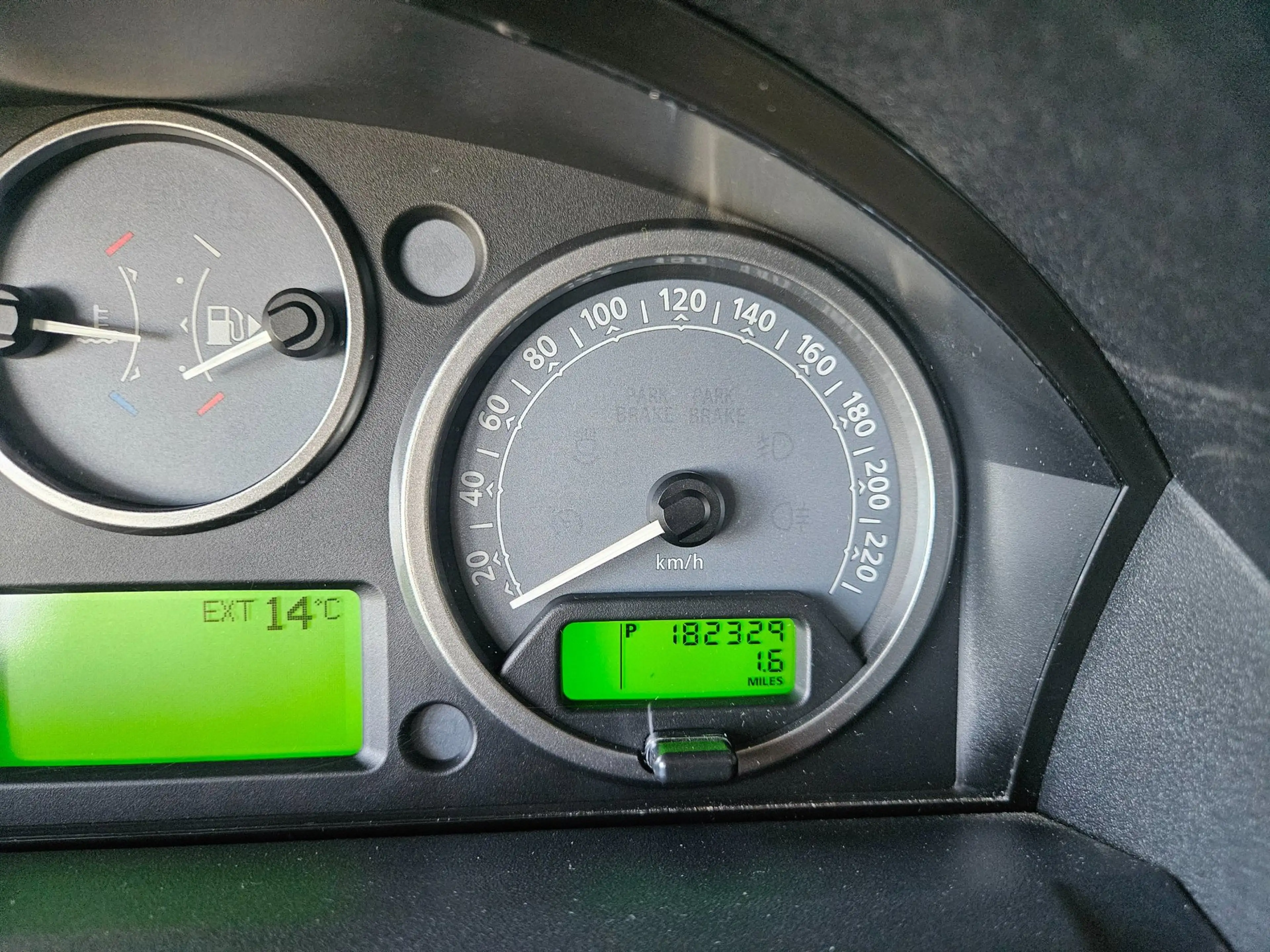 Land Rover Discovery 4.4 V8 7p — photo 13