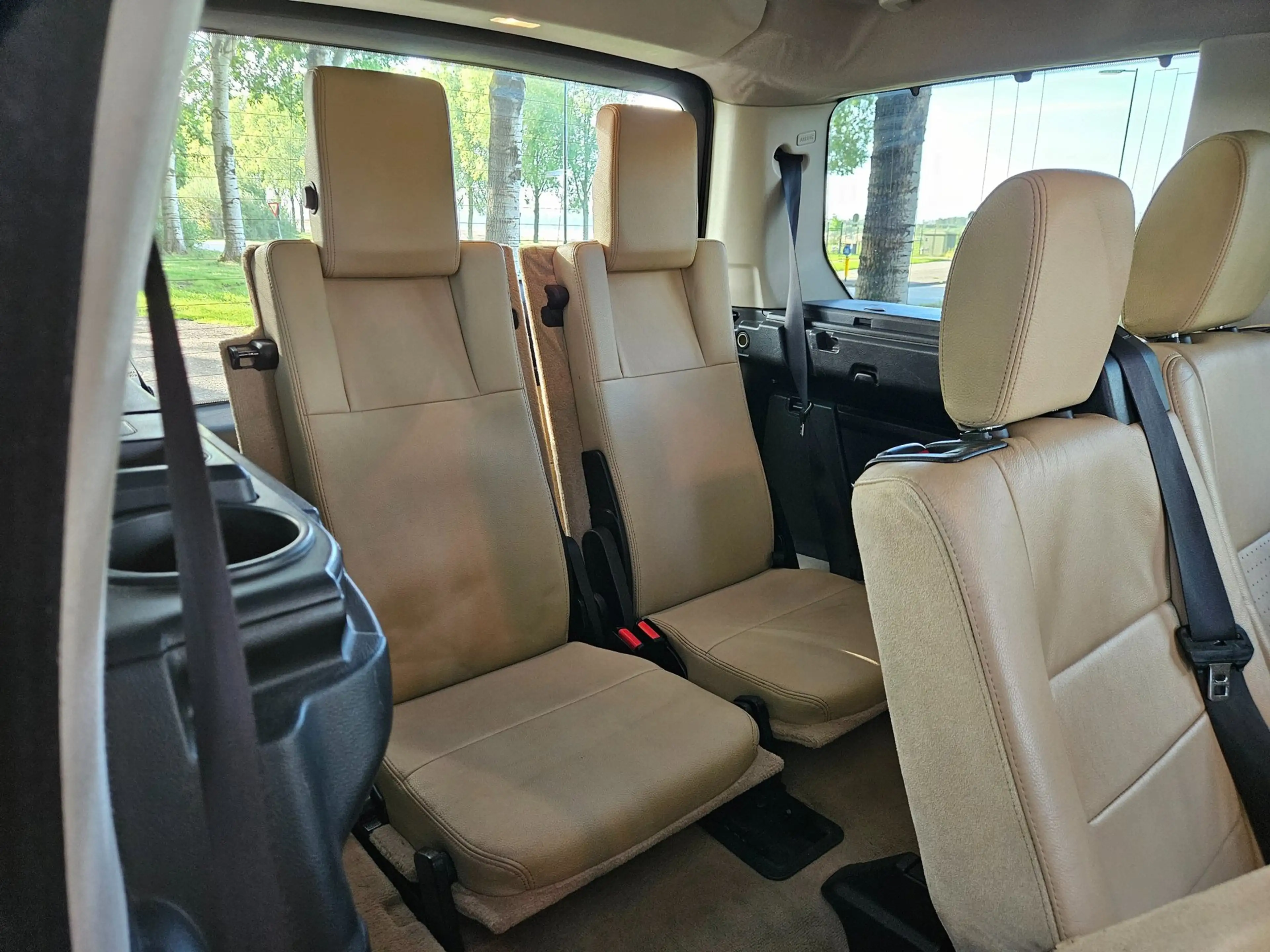 Land Rover Discovery 4.4 V8 7p — photo 11