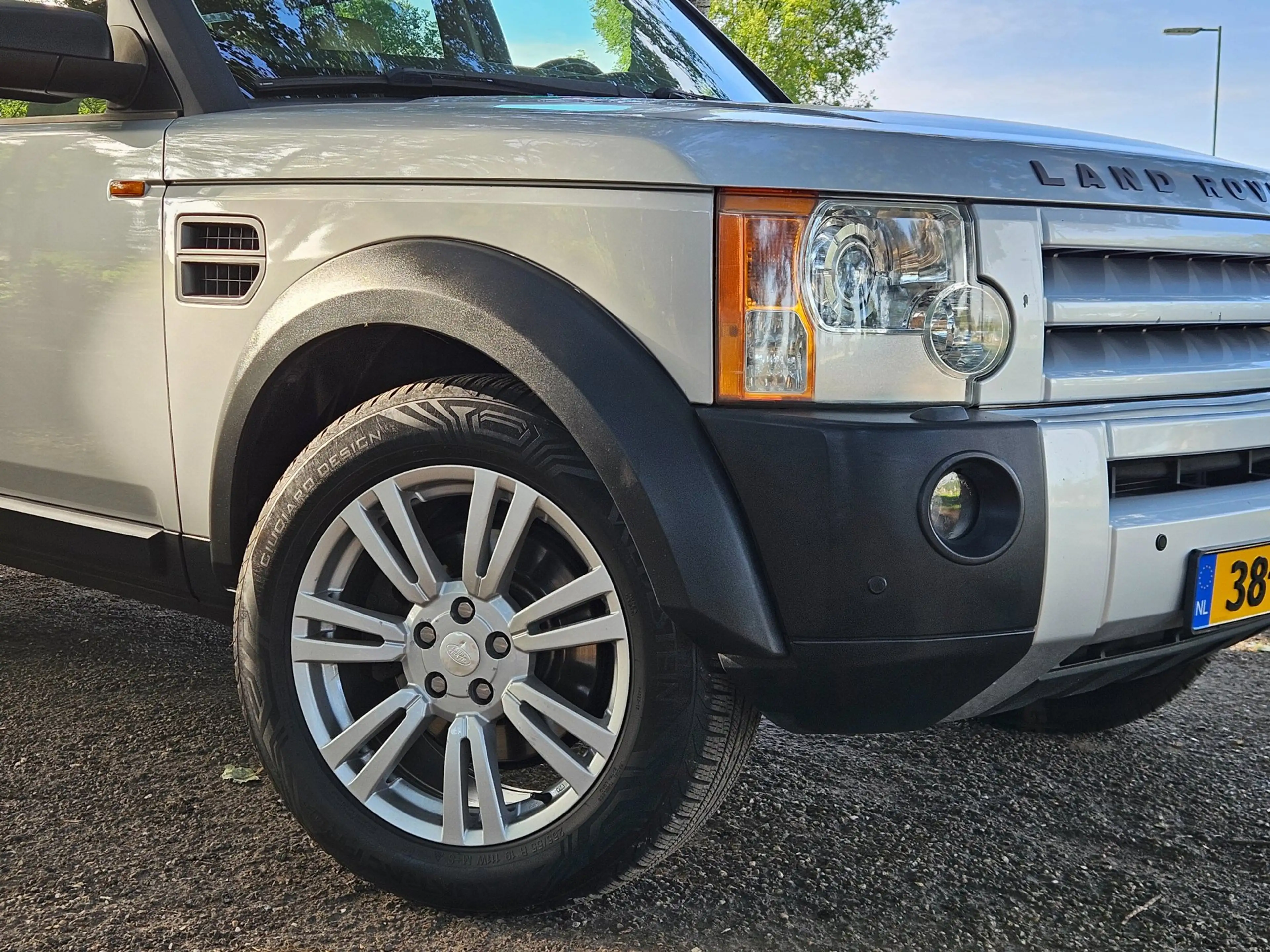 Land Rover Discovery 4.4 V8 7p — photo 3