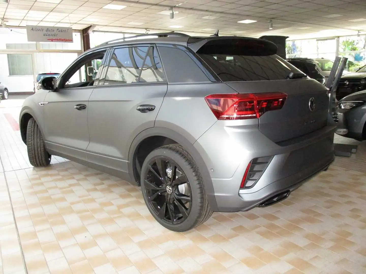 Volkswagen T-Roc 1.0 TSI OPF R-Line Gris - 2