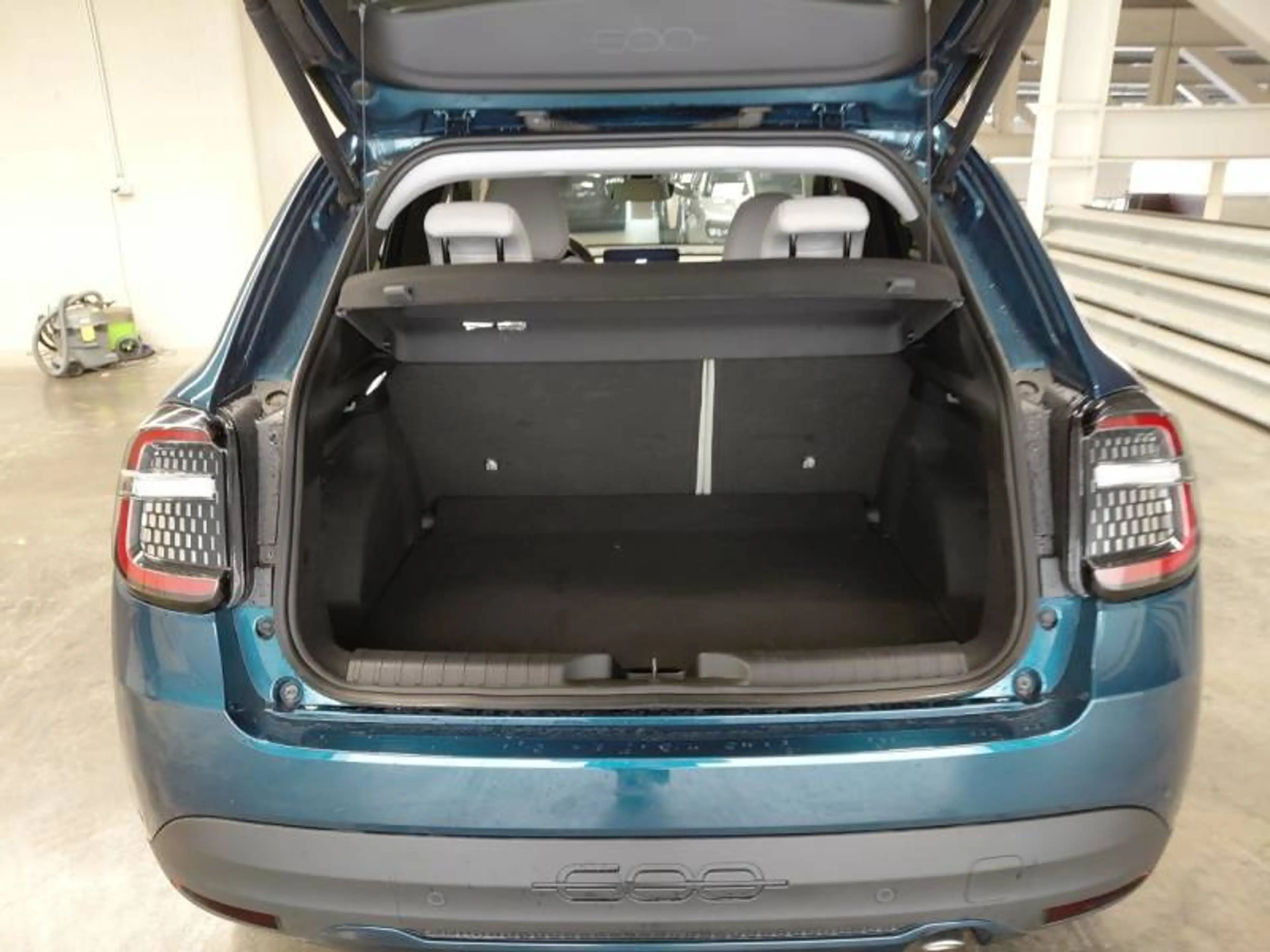 Fiat 600 1 1.2 Hybrid 110cv DCT La Prima — photo 6