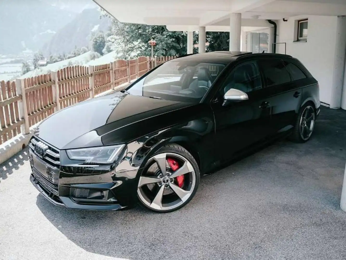 Audi S4 S4 Avant 3,0 TFSI quattro S-tronic Schwarz - 1