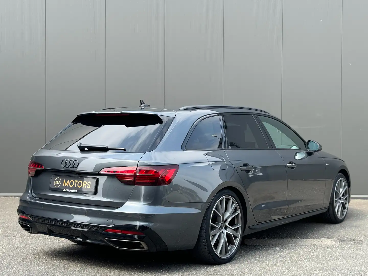 Audi A4 Avant 35 TFSI 150cv S-tronic - S-Line Competition Gris - 2
