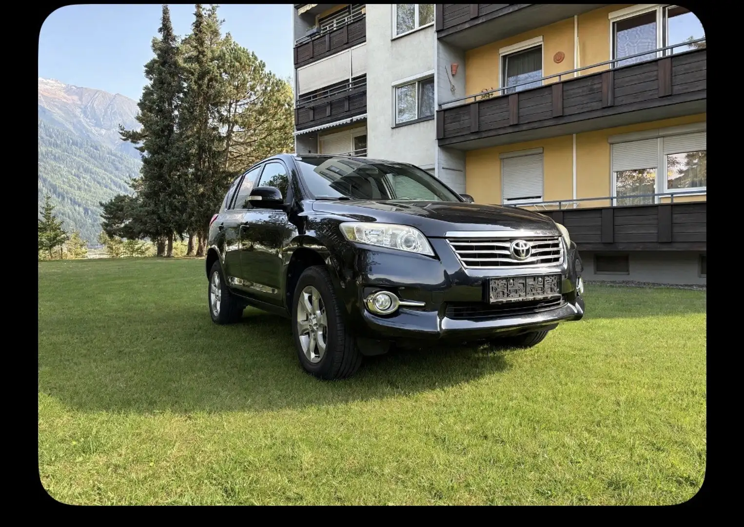 Toyota RAV4 - 2