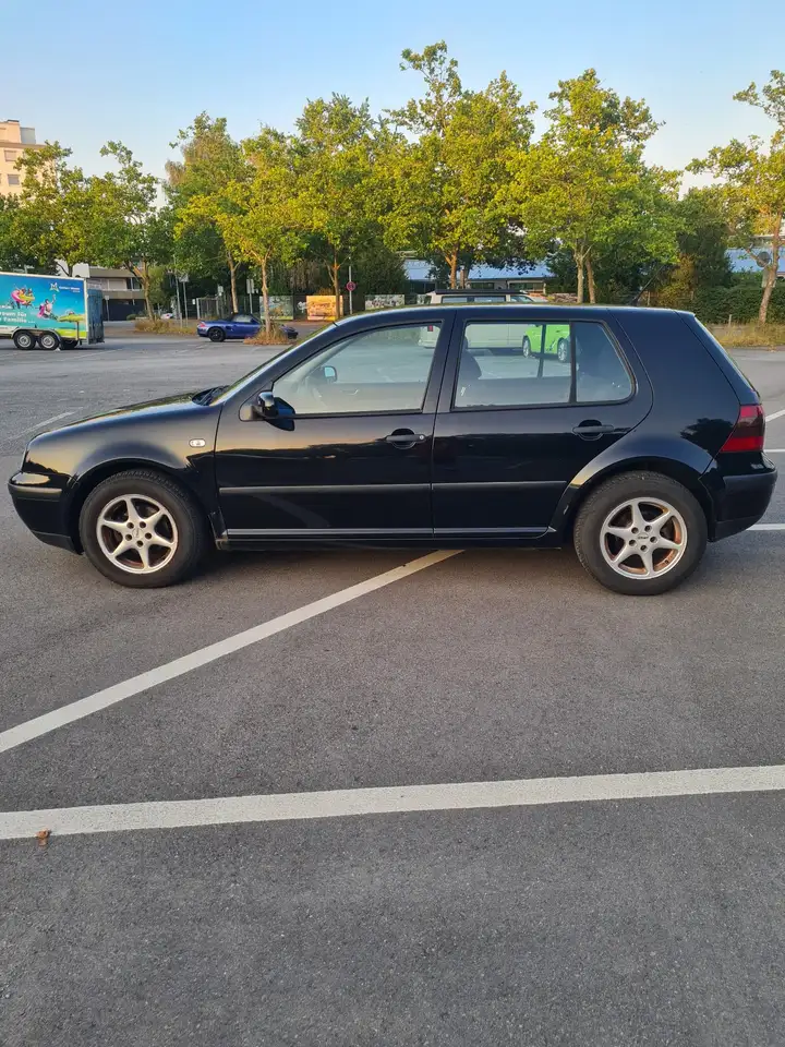 Volkswagen Golf 1.4 16v 75ps TÜV Neu 07/28 1.Hand Klima, foto 2