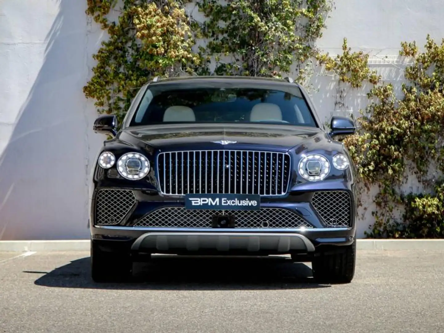 Bentley Bentayga EWB Azure V8 4.0 550ch - 2