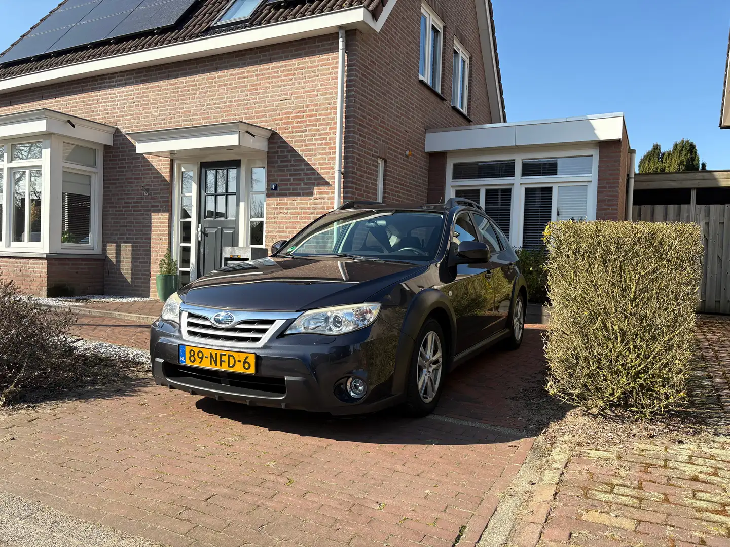 Subaru Impreza Impreza 2.0R Sport AWD Grijs - 1