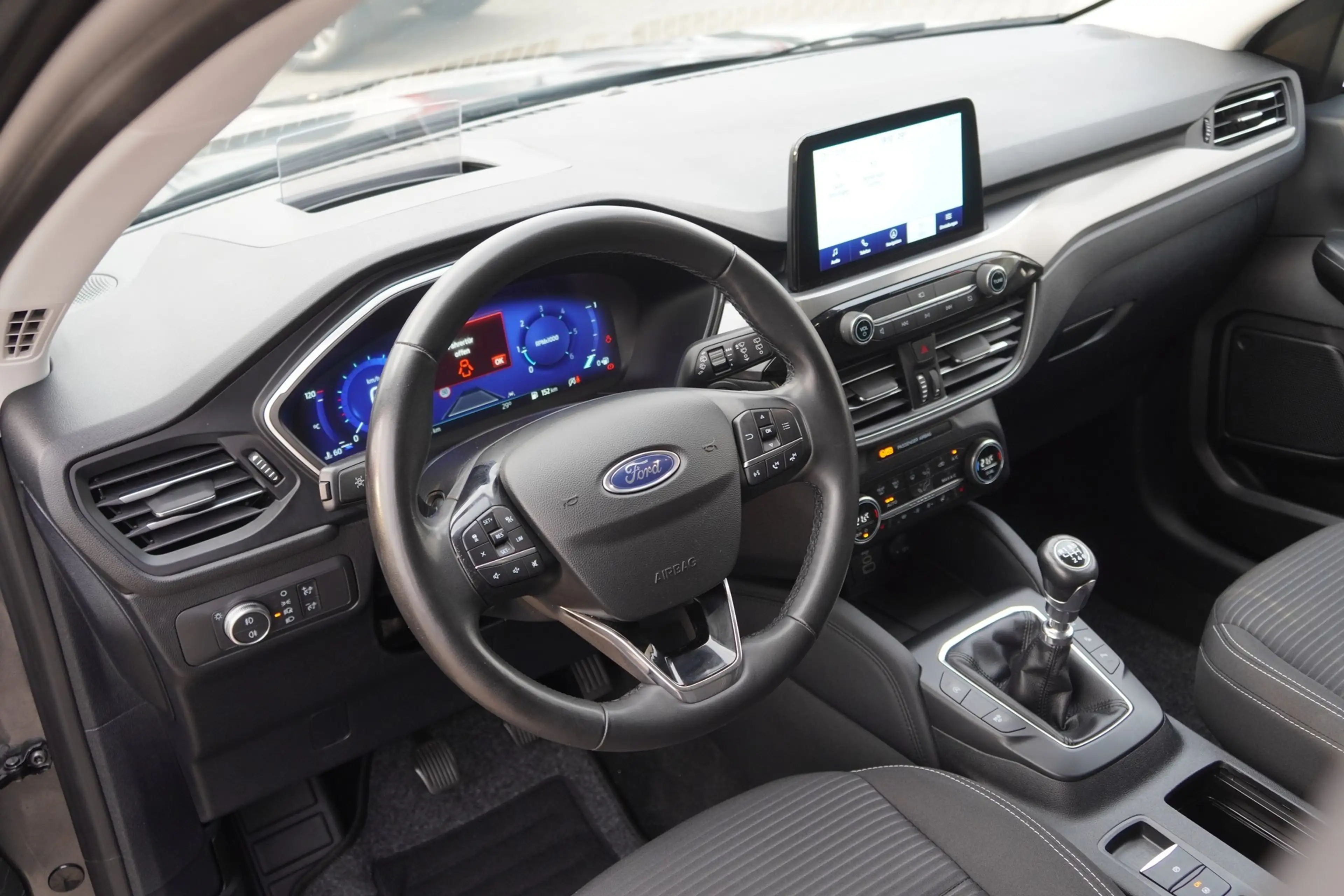 Ford Kuga 1.5 EcoBoost Titanium X LED ACC Head-Up B&O — photo 7