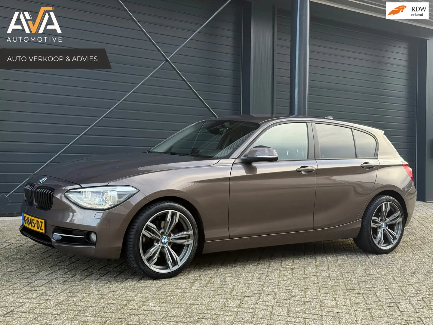 BMW 118 1-serie 118i High Executive Braun - 1