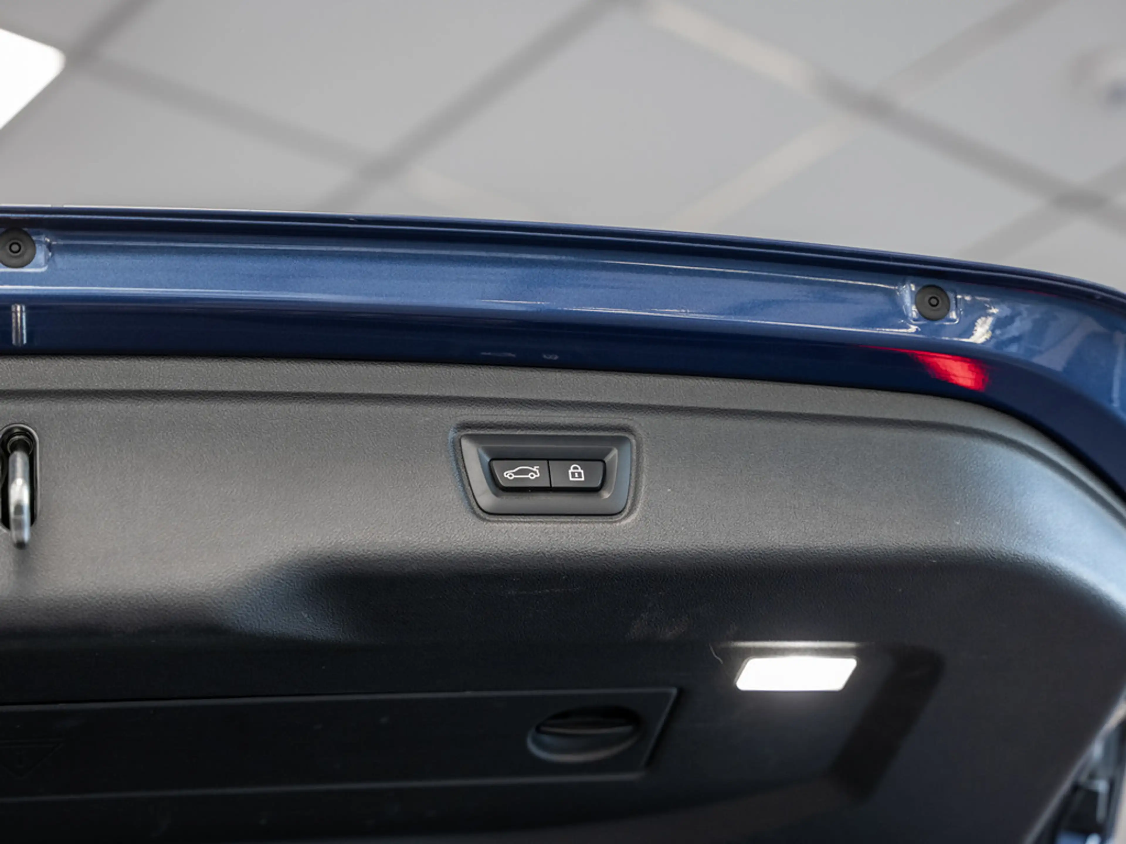 Alpina B3 Touring HUD 360° LED ACC NAVI KAMERA SHZ — photo 13
