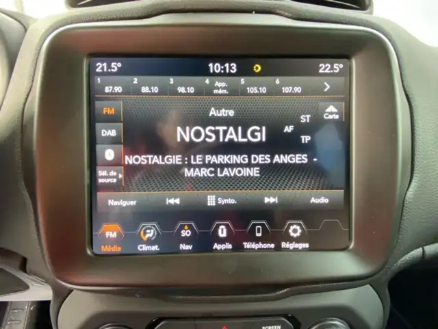 Jeep Renegade view 15