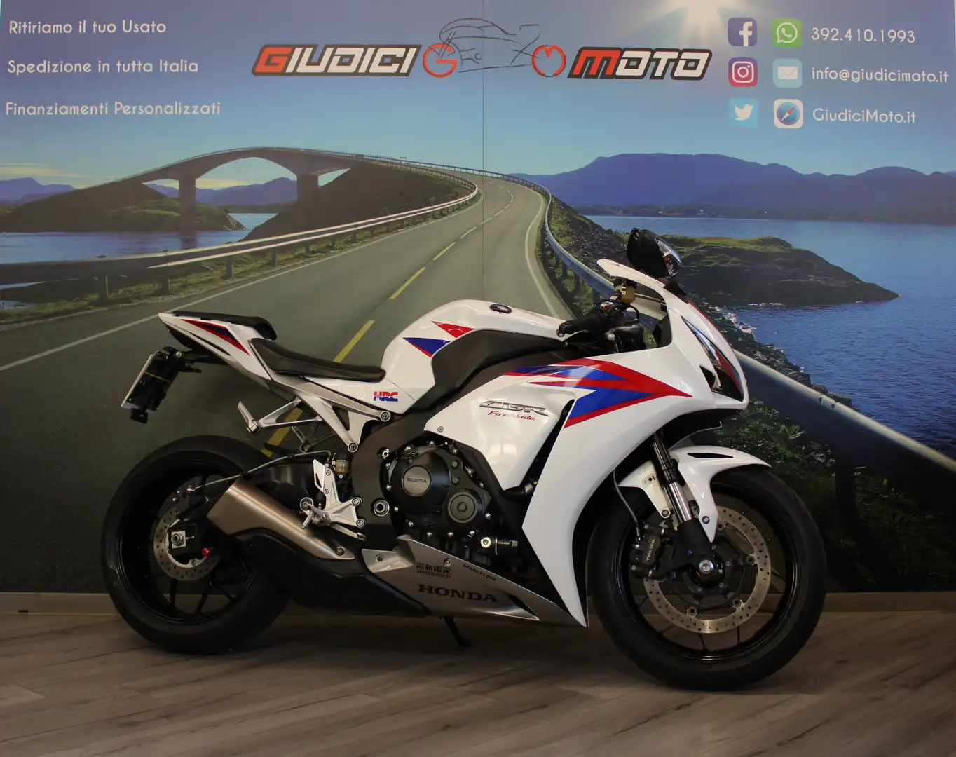 Honda CBR 1000 RR - FIREBLADE  - KM 20740 Bianco - 1
