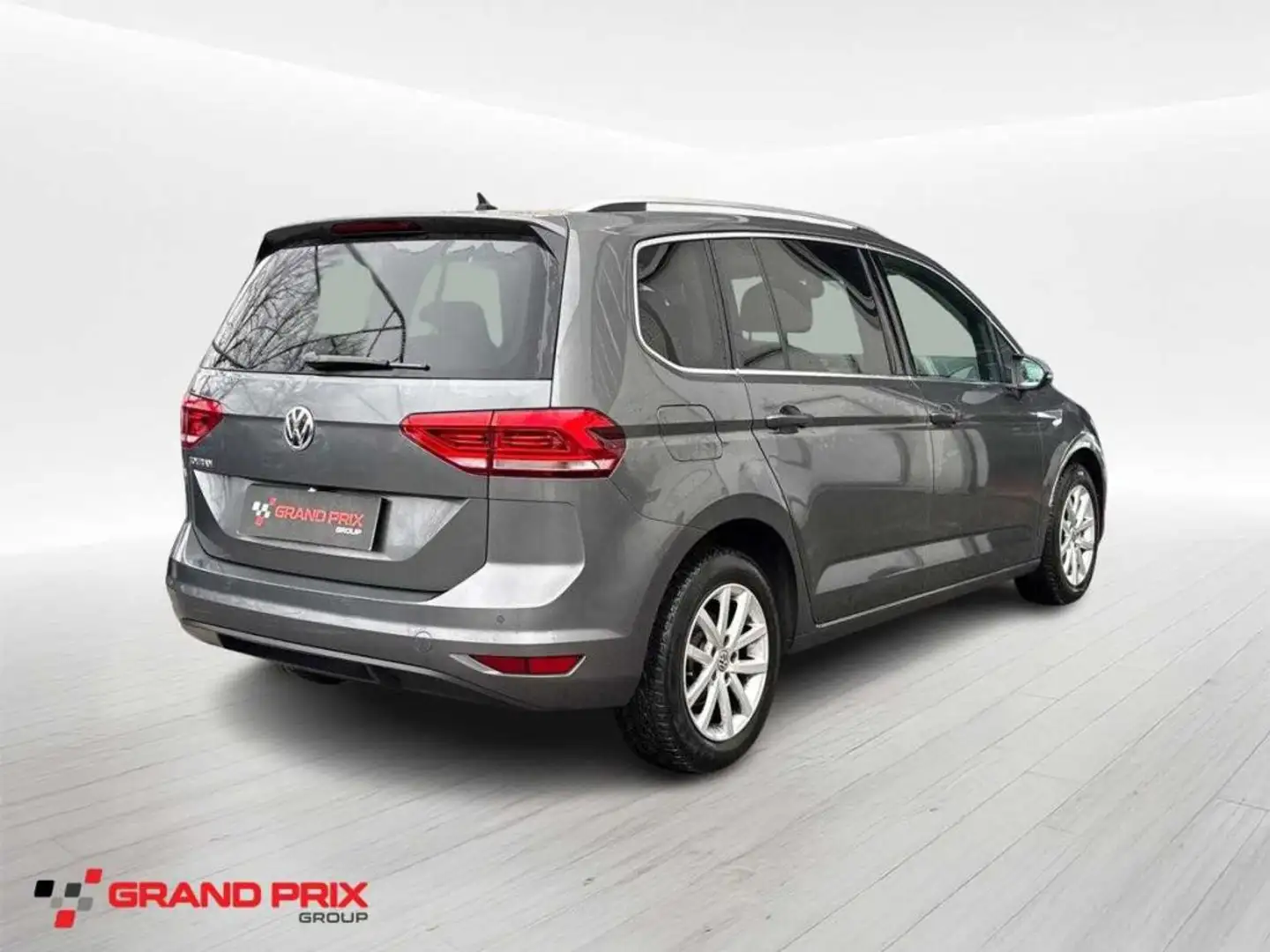 Volkswagen Touran 1.6 TDI 115 CV SCR DSG Executive BlueMotion Tech. Grigio - 2