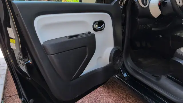Renault Twingo view 7