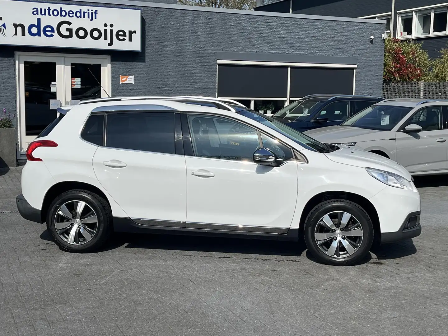 Peugeot 2008 1.6 VTi 120 pk Crossway | NAV. | PANORAMADAK | CLI Blanco - 2