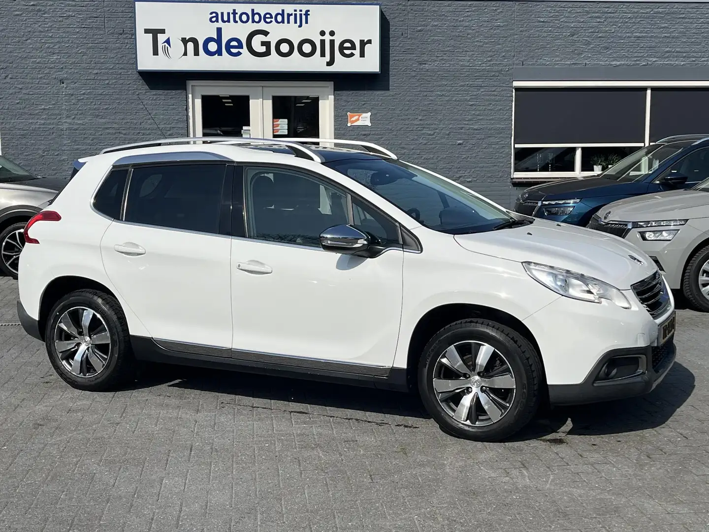 Peugeot 2008 1.6 VTi 120 pk Crossway | NAV. | PANORAMADAK | CLI Blanco - 1