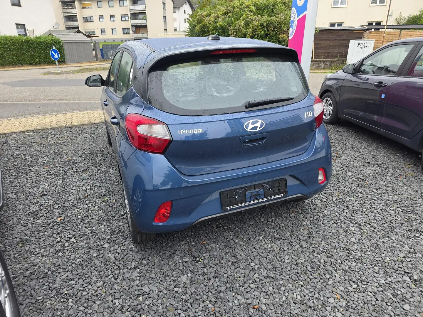 Hyundai i10 1.0 Automatik Navi Klima Kamera Tempomat 46 kW ... Blu/Azzurro - 2