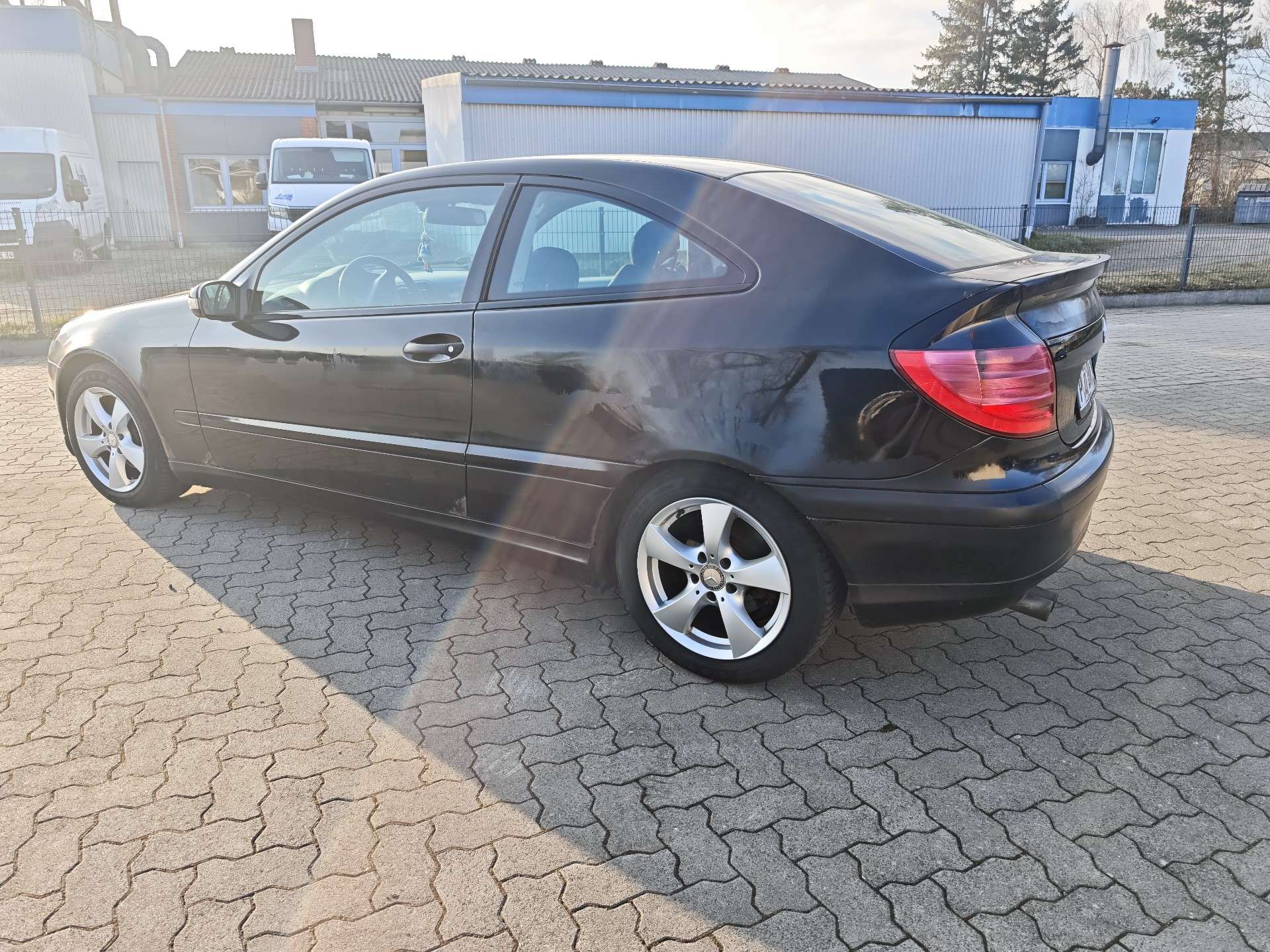 Second hand Mercedes Benz C-Class 180
