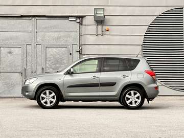 Sport Cross / 4x4 Allrad / 186.000km / Diesel