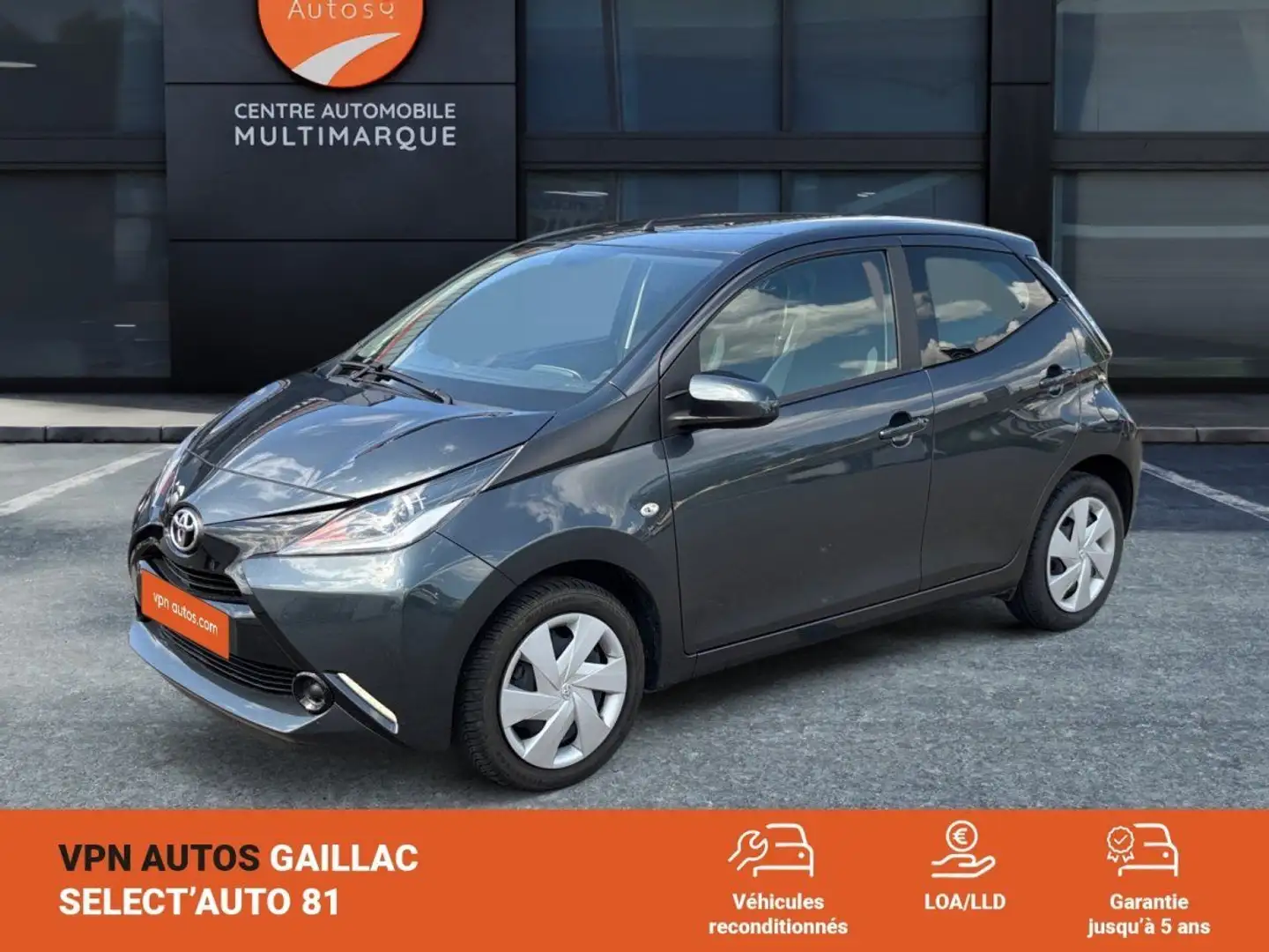 Toyota Aygo 1.0 VVT-i x Gris - 1