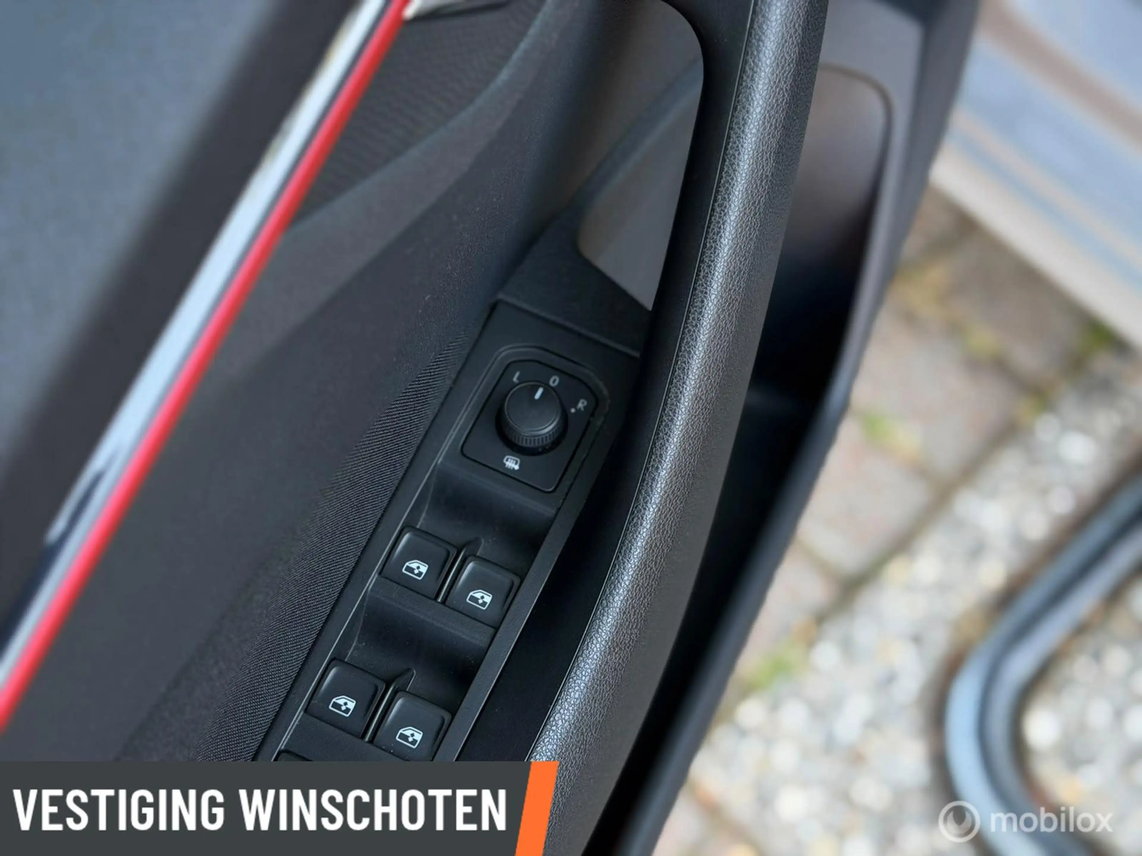 Skoda Kamiq 1.0 TSI Sport Business — photo 19