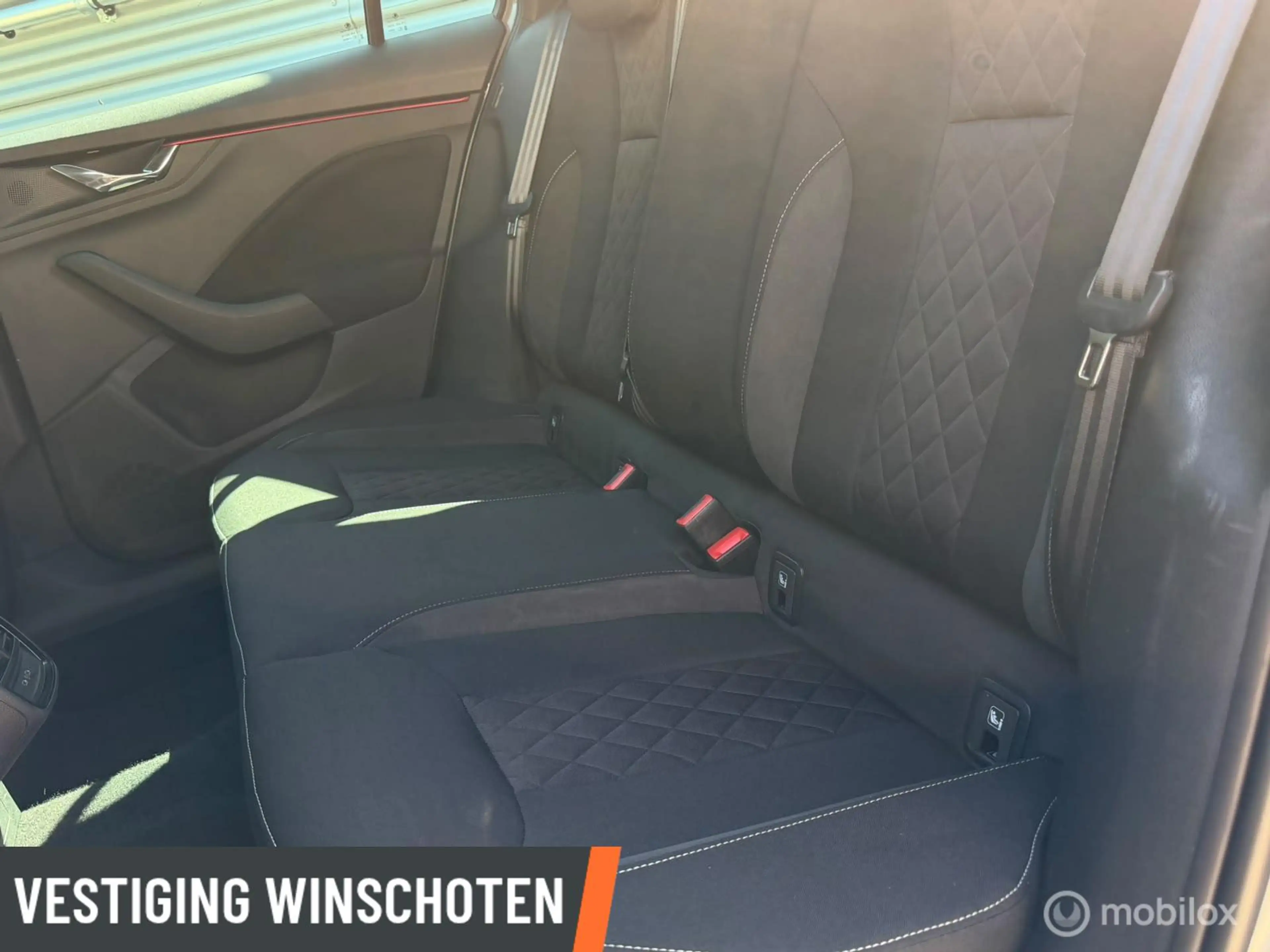 Skoda Kamiq 1.0 TSI Sport Business — photo 6