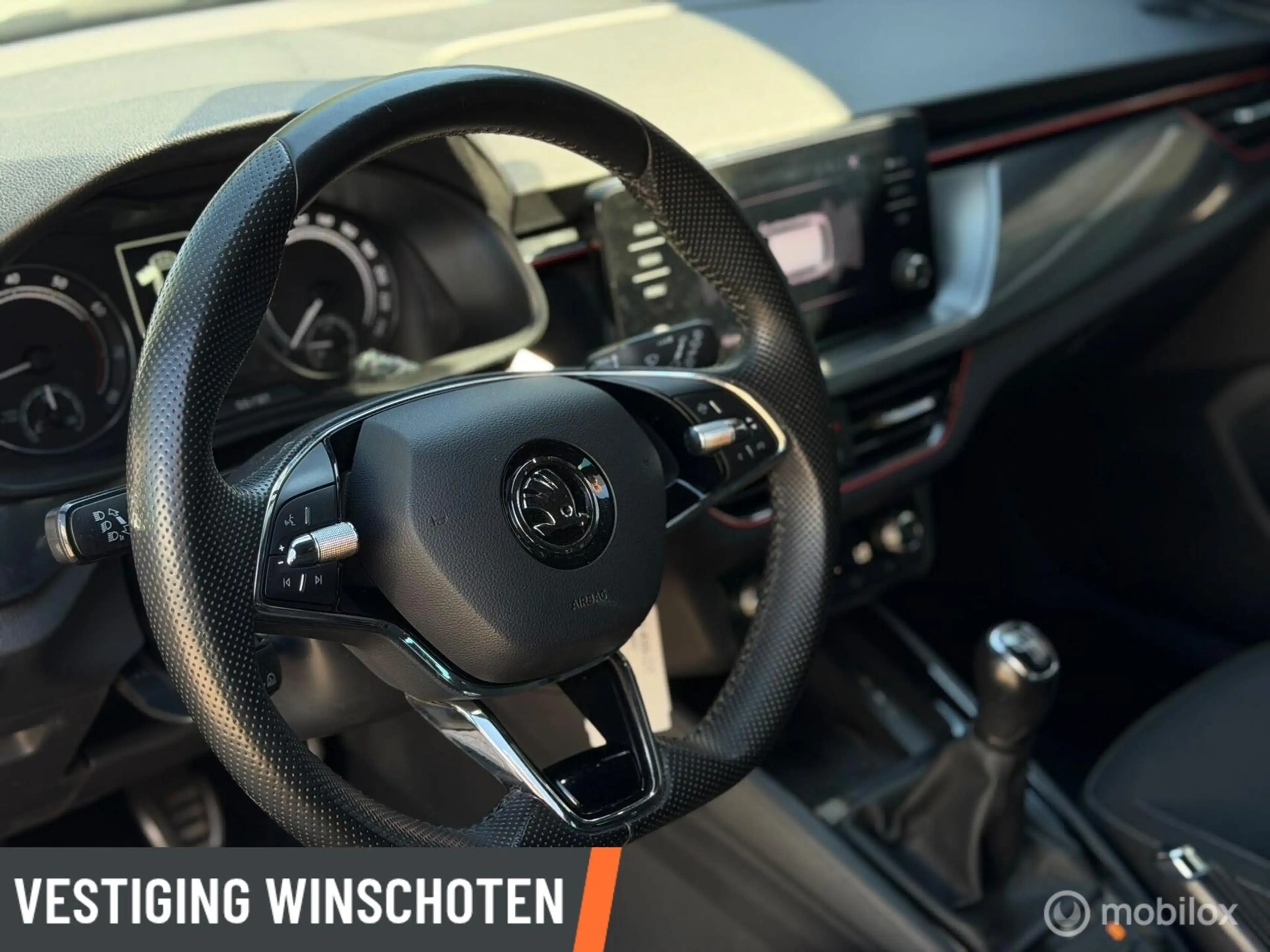 Skoda Kamiq 1.0 TSI Sport Business — photo 26