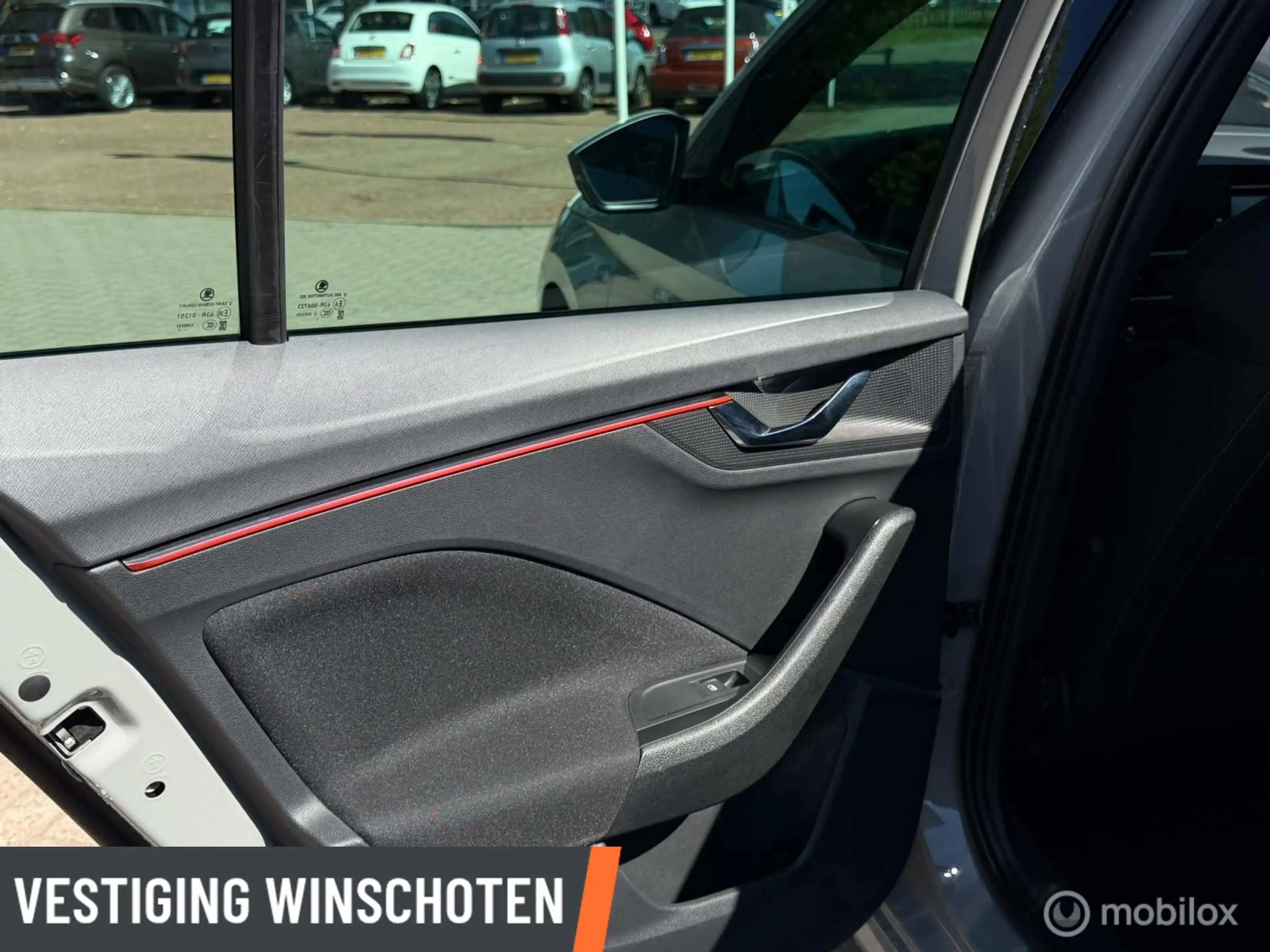 Skoda Kamiq 1.0 TSI Sport Business — photo 16