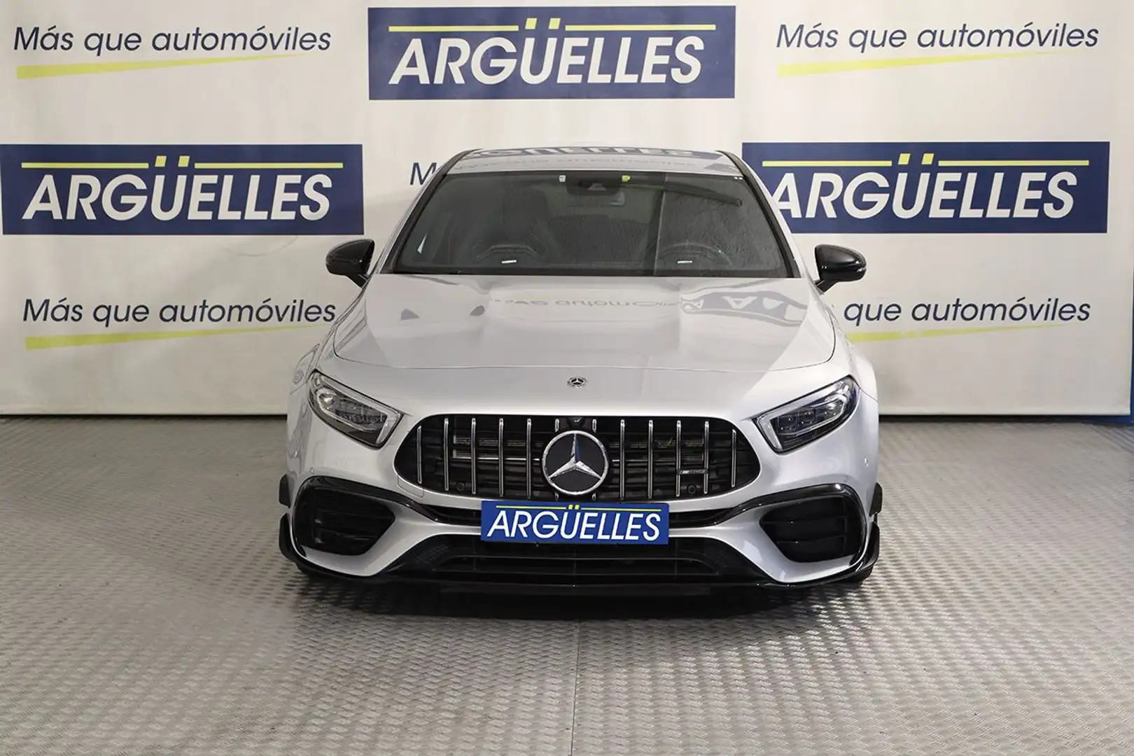 Mercedes-Benz A 45 AMG S 4Matic Performance 421cv Plateado - 2