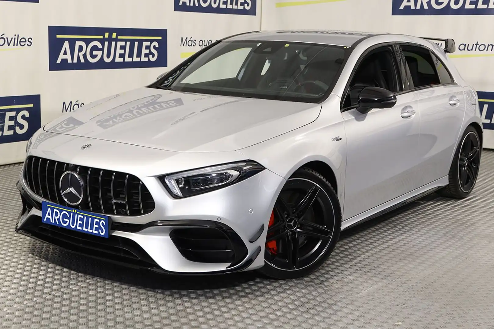 Mercedes-Benz A 45 AMG S 4Matic Performance 421cv Plateado - 1