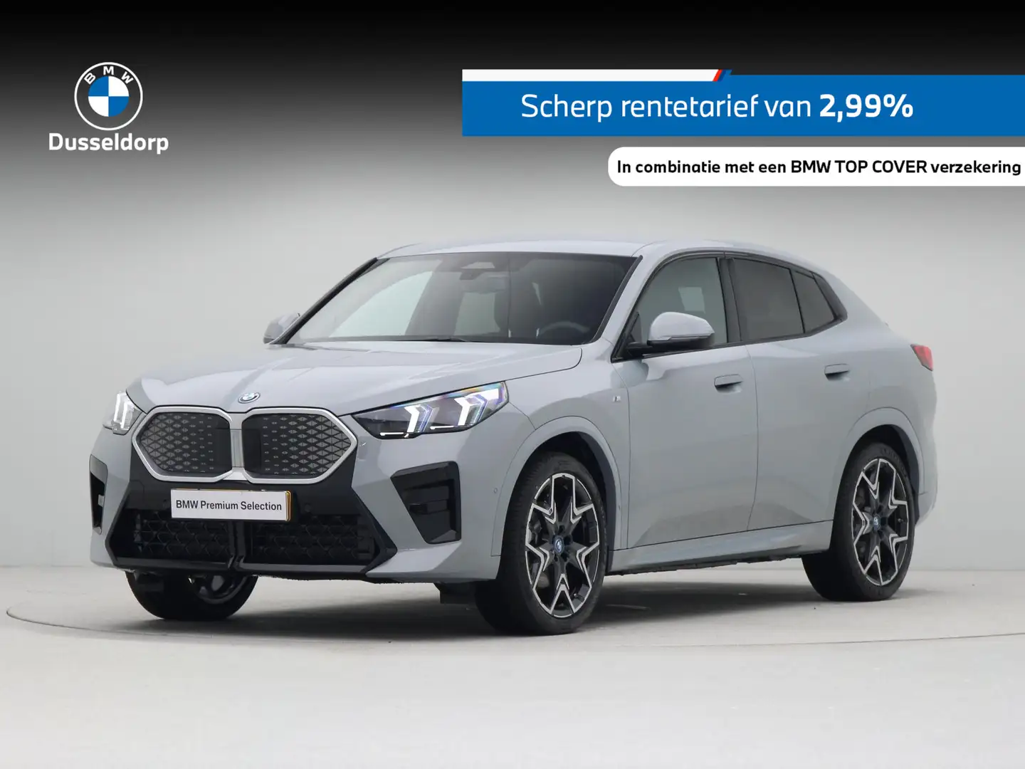 BMW iX2 xDrive30 67kWh M Sport Grijs - 1