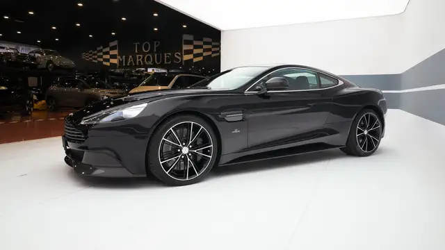 Aston Martin Vanquish Coupé Touchtronic