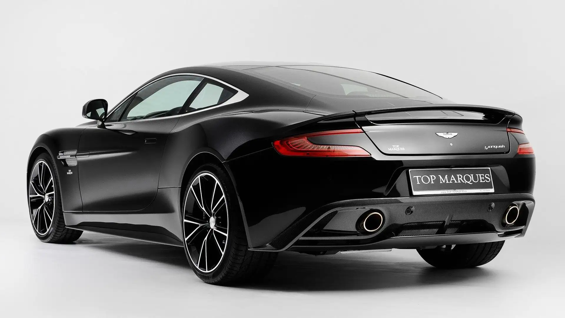 Aston Martin Vanquish Coupé Touchtronic Schwarz - 2